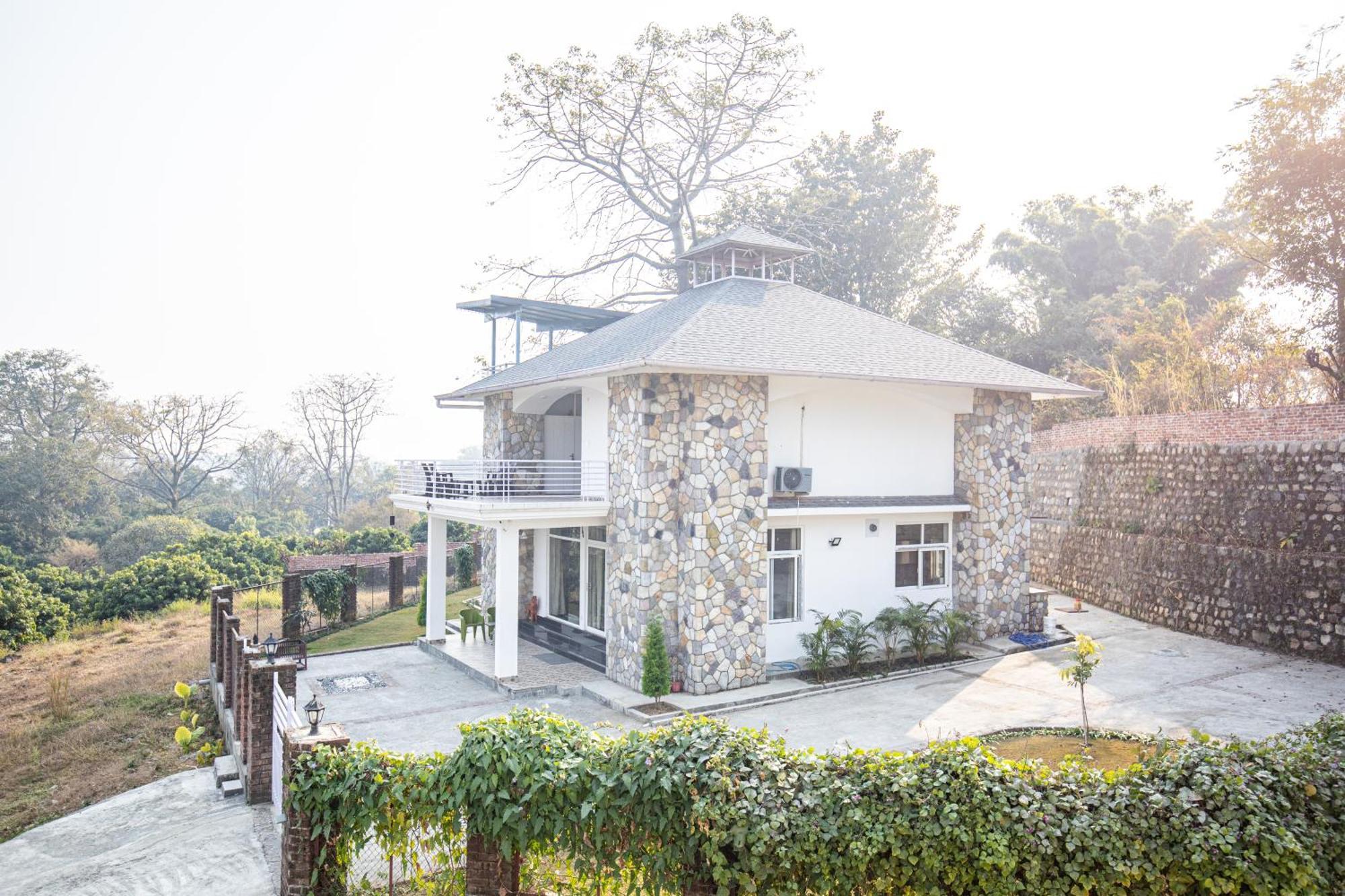 Lazy Fox Hideout - Panoramic View Cottage Дехрадун Экстерьер фото